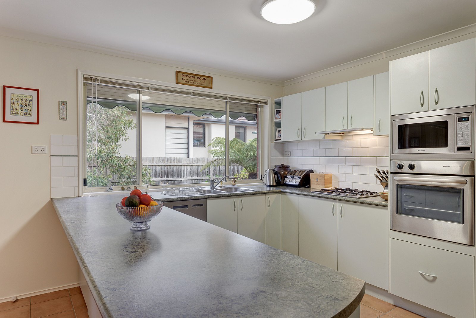 50 Headingley Road, Mount Waverley image 3