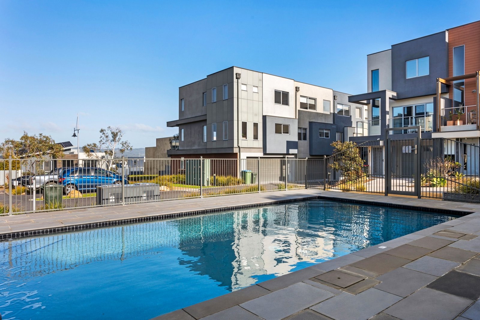 Property Gallery Thumbnail 2