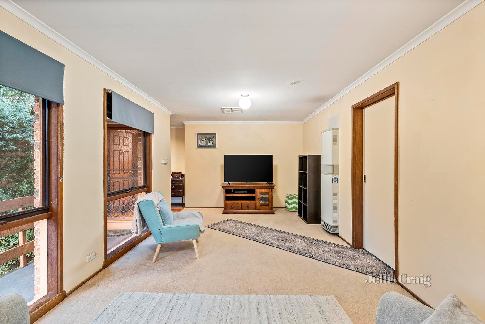 50 Highview Drive, Mooroolbark image 2