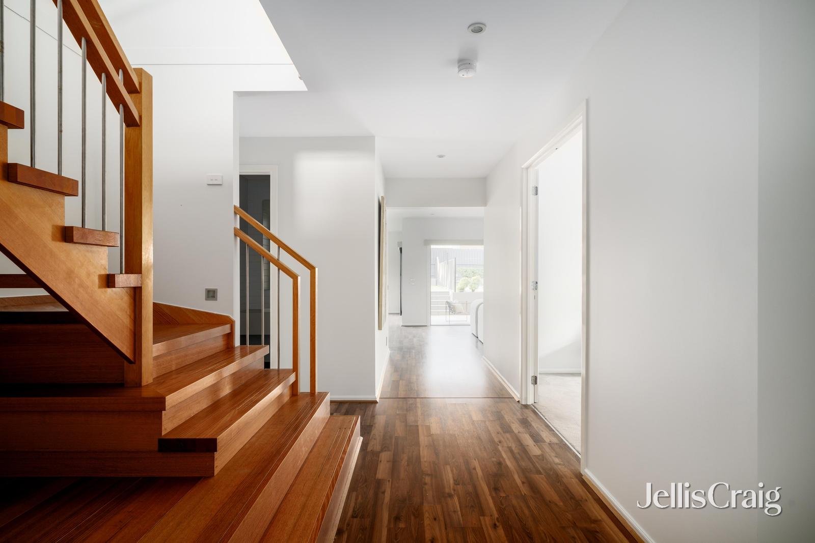 50 Killarney Ridge, Greensborough image 8