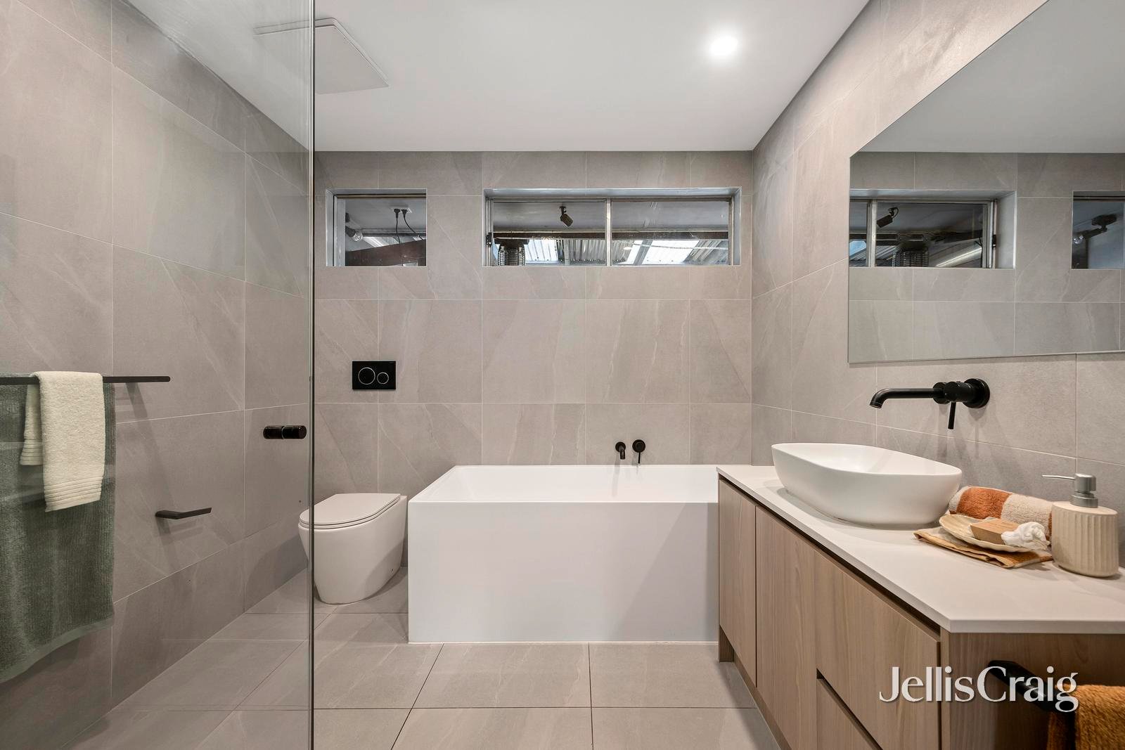 50 Kipling Avenue, Mooroolbark image 12