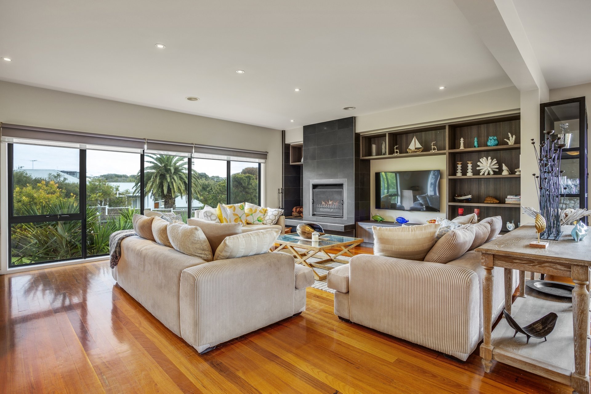 Property Gallery Thumbnail 16