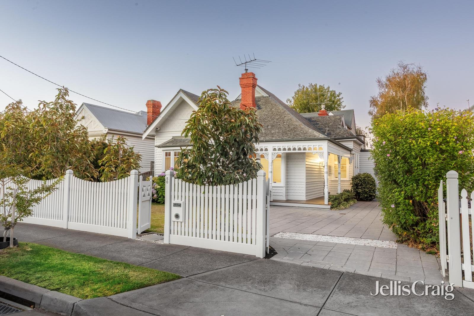 50 Llaneast Street, Armadale image 17