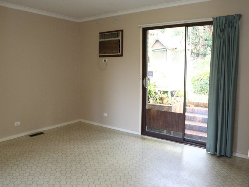 50 Mariana Avenue, Croydon South image 6