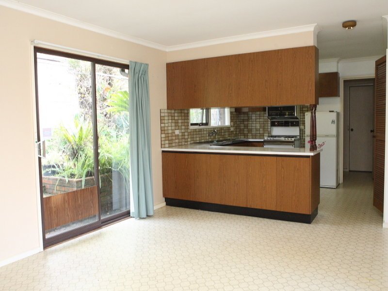 50 Mariana Avenue, Croydon South image 7