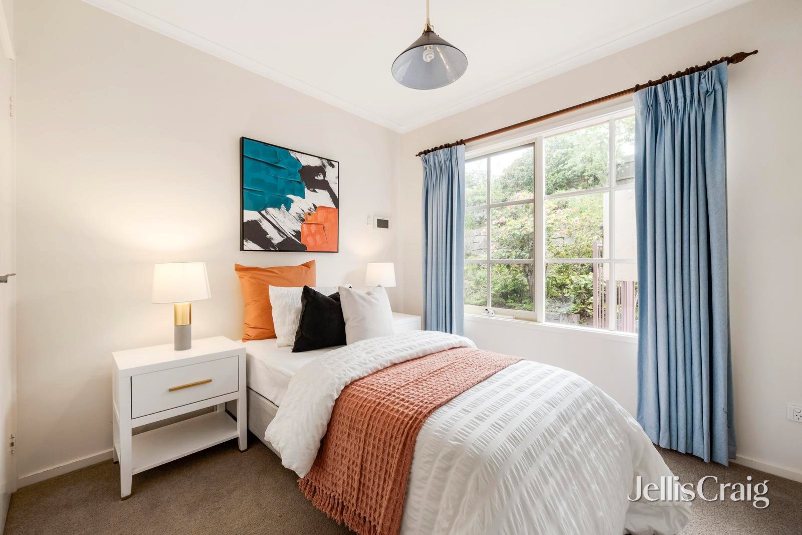 50 Montana Parade, Croydon image 7