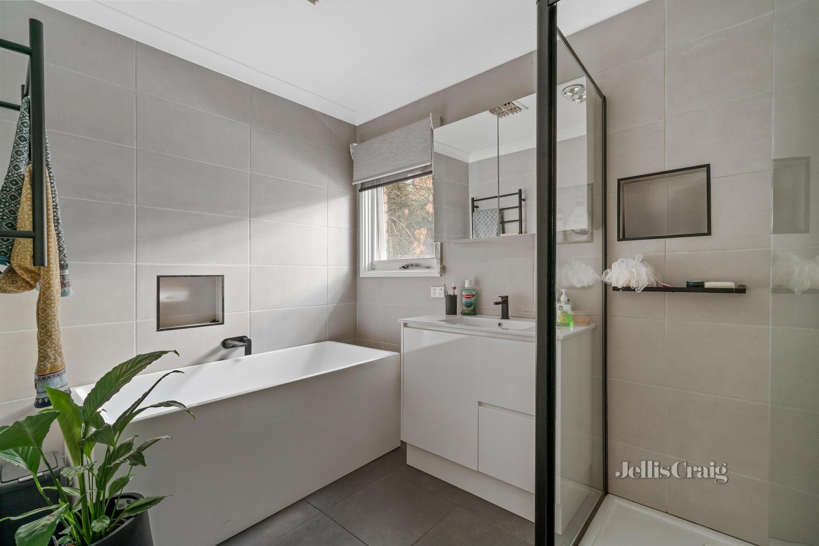 50 Orchard Avenue, Eltham North image 9