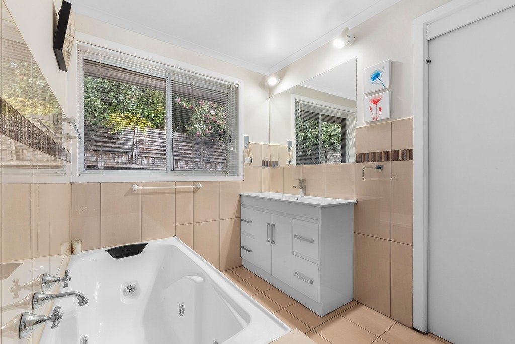 50 Polaris Drive, Doncaster&nbsp;East image 4