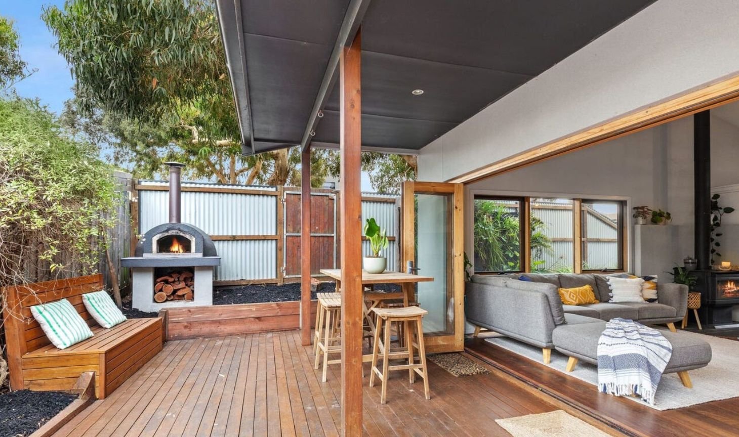 Property Gallery Thumbnail 14
