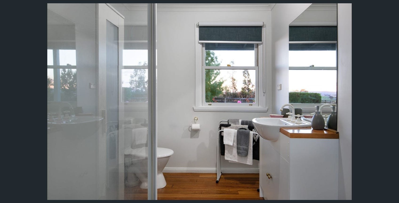 Property Gallery Thumbnail 7