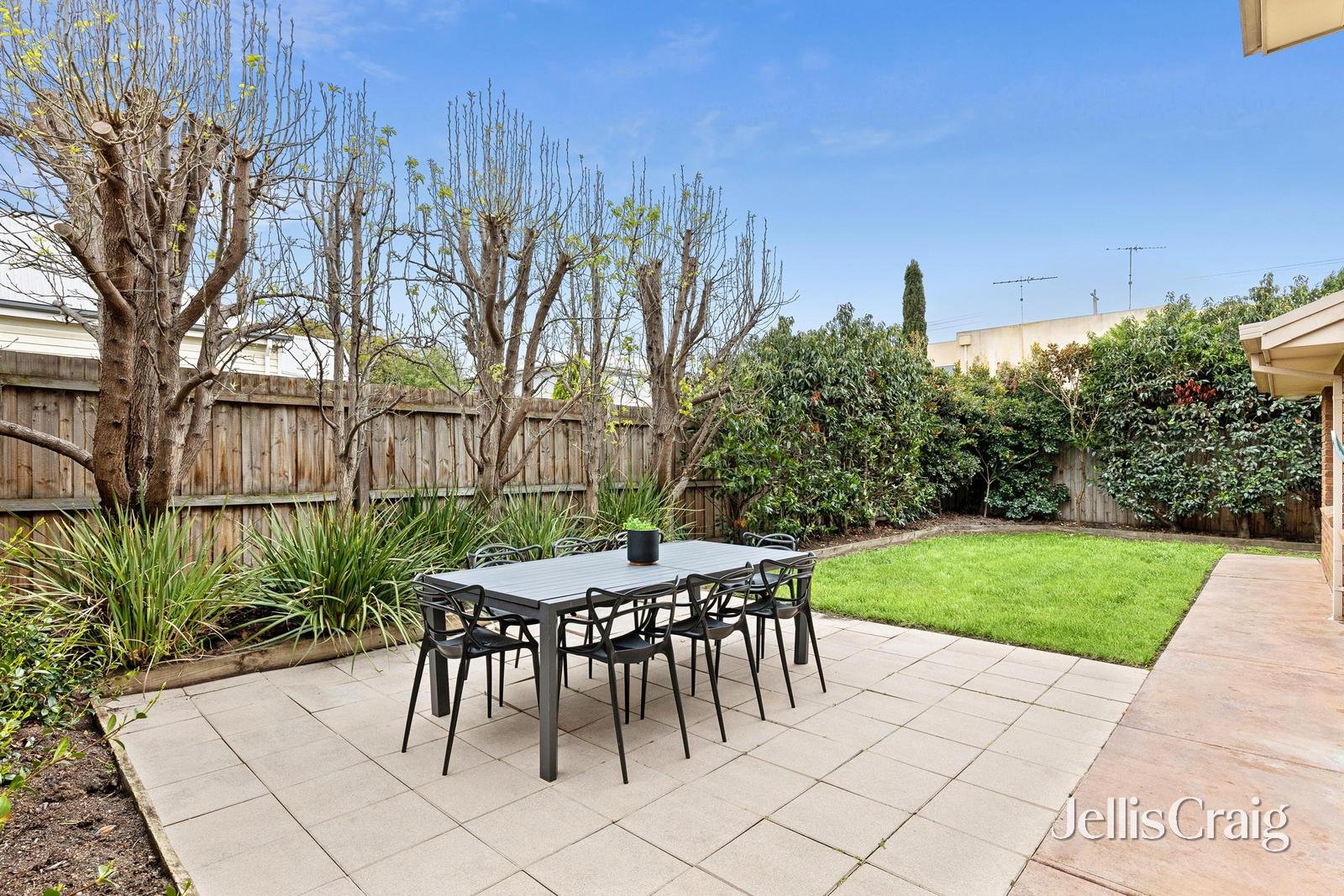 50 Saffron Street, Newtown image 3