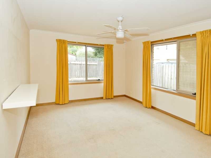 50 Saffron Street, Newtown image 5