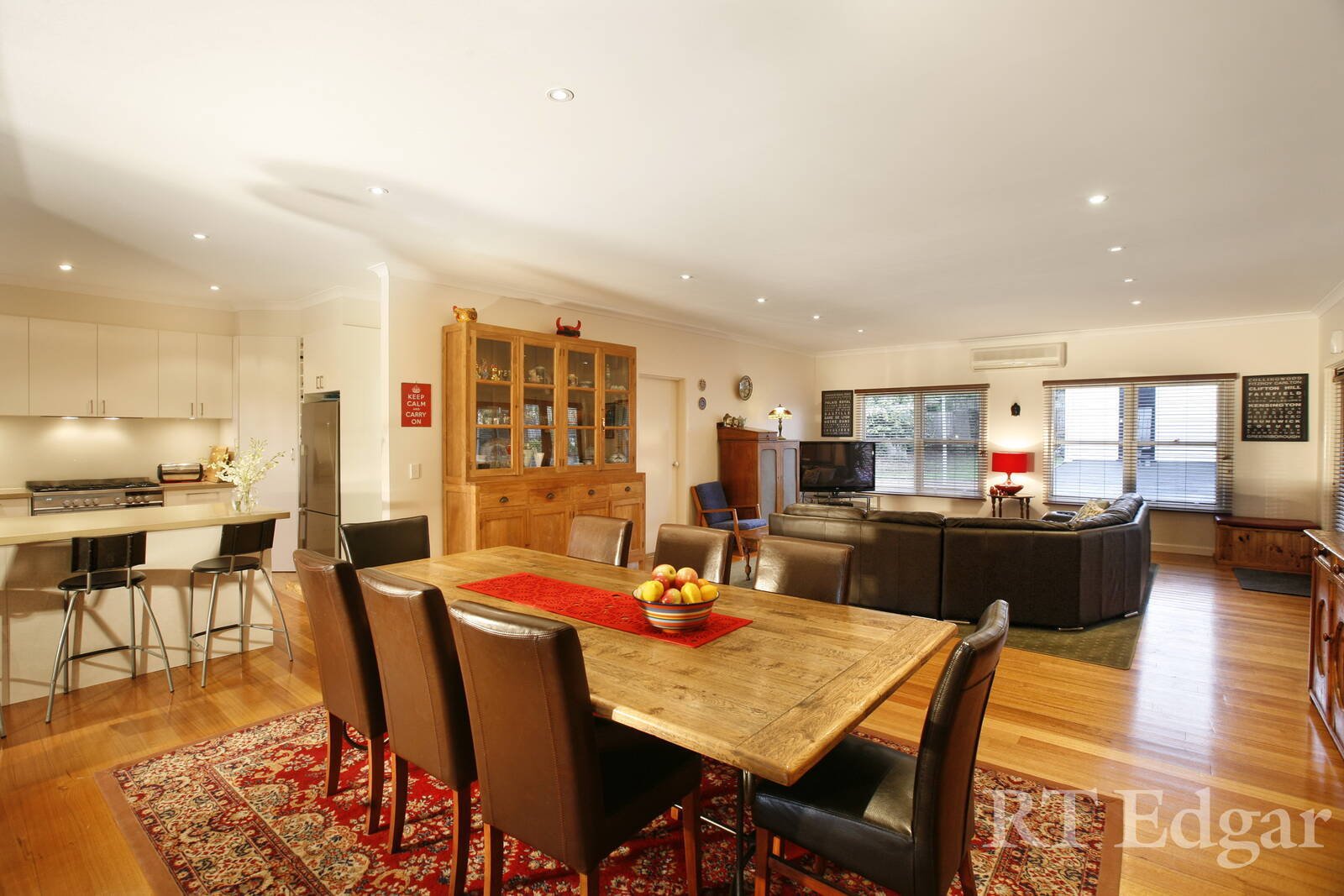 Property Gallery Thumbnail 3
