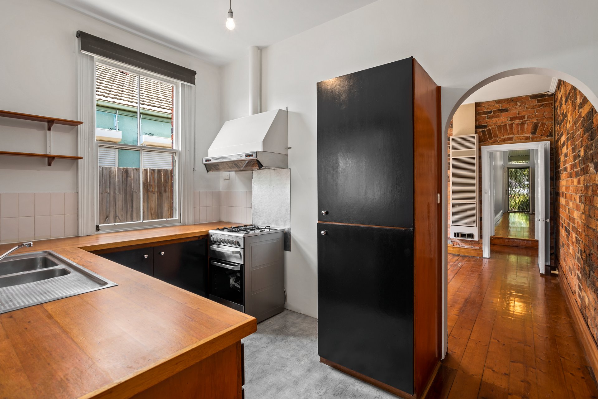 Property Gallery Thumbnail 4