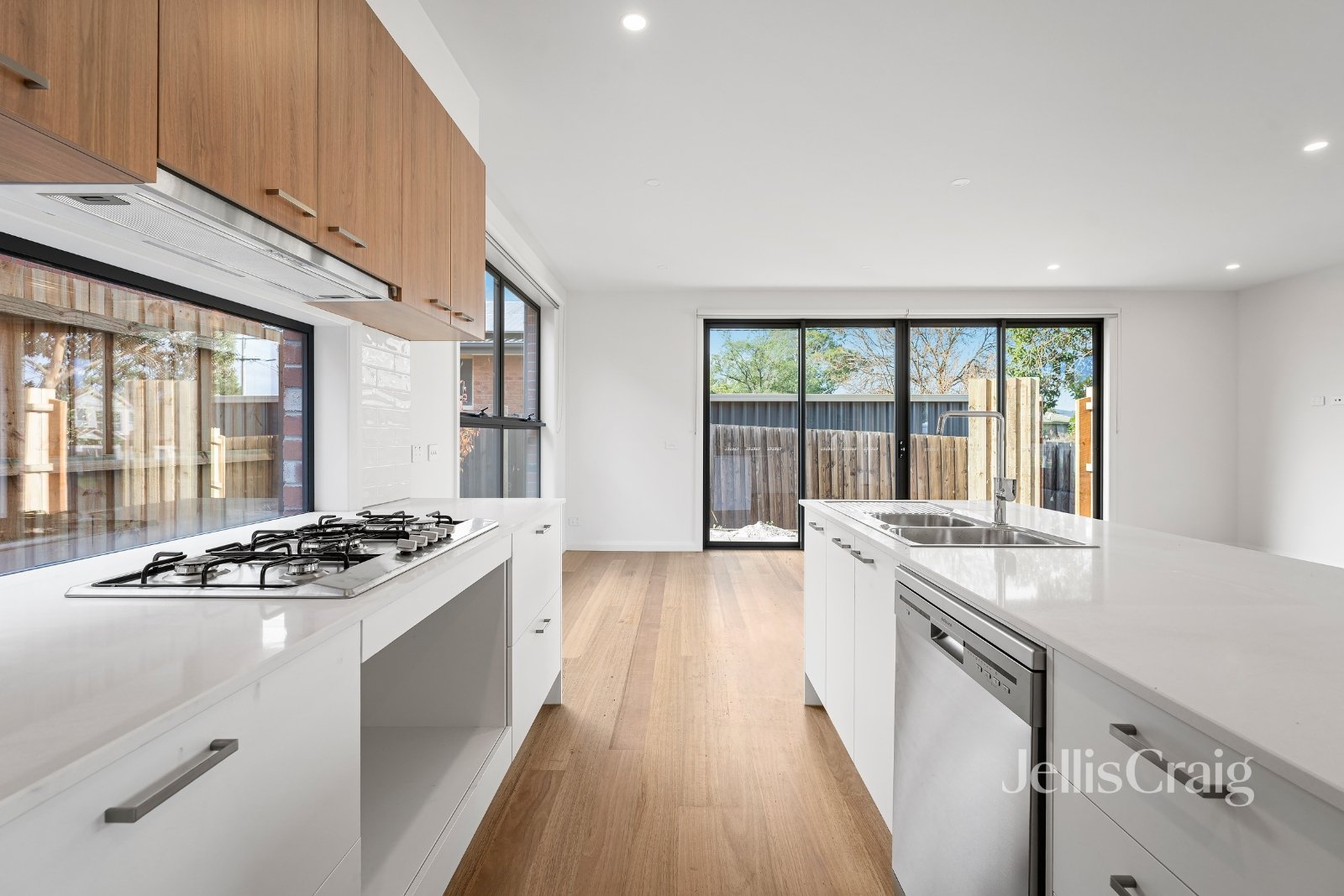 50 Wattle Drive, Watsonia image 2