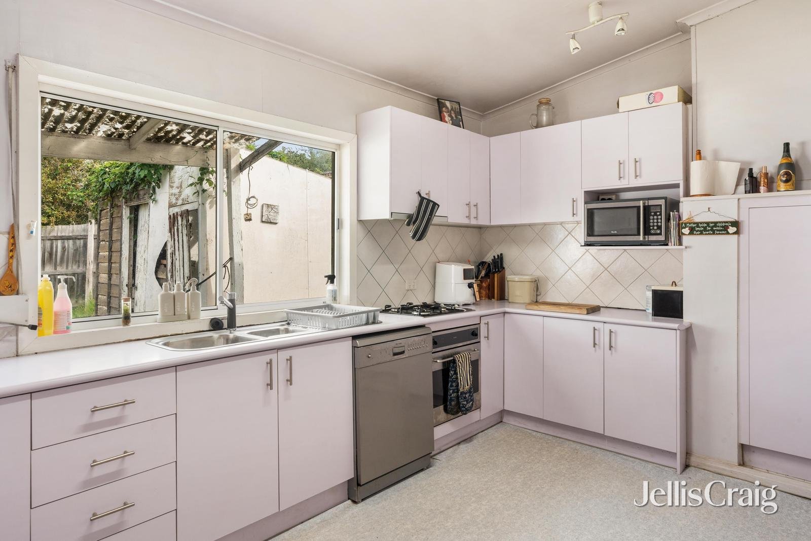 50 Willsmere Road, Kew image 4