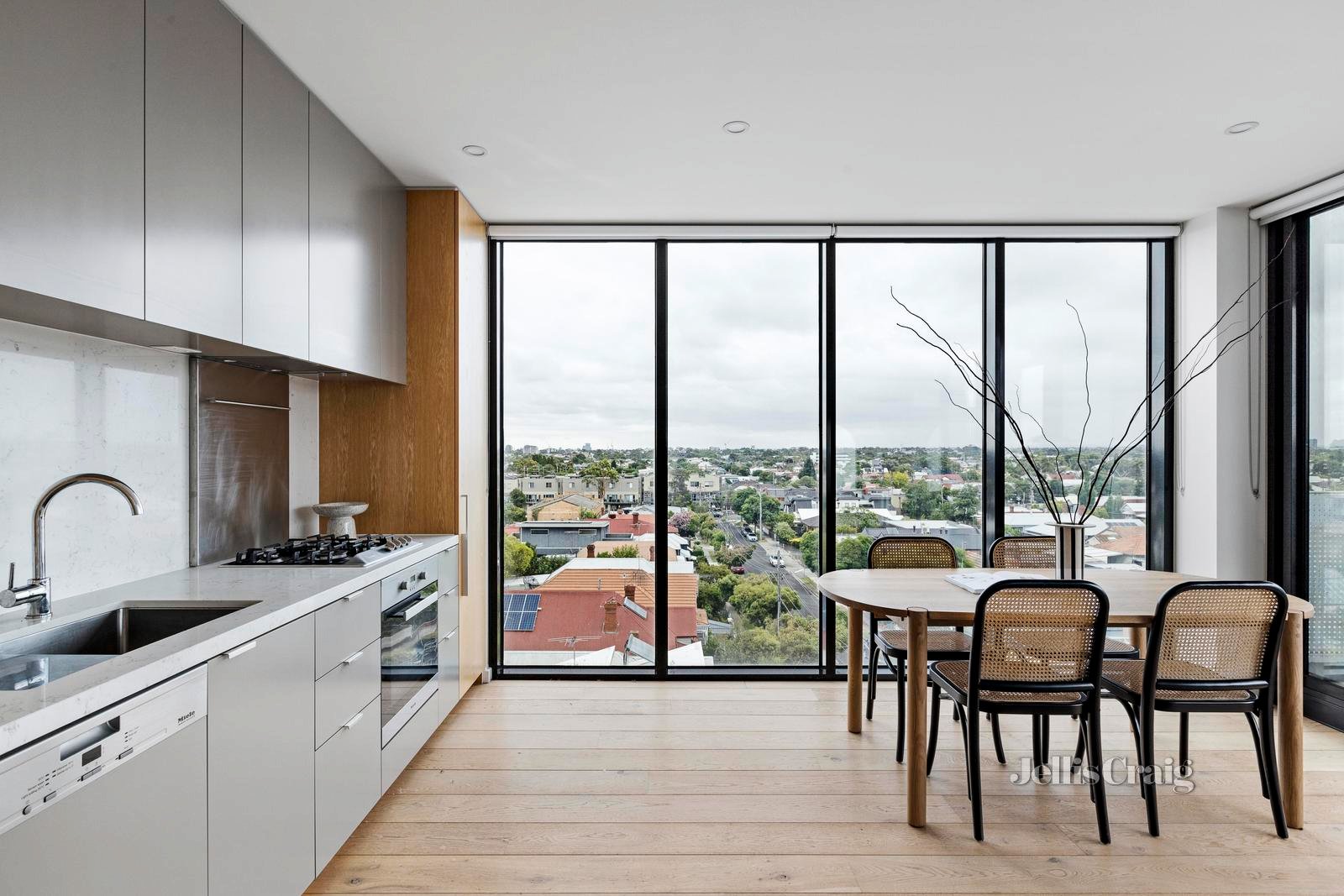 501/1 Bent Street, Northcote image 2