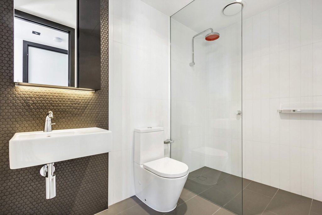 Property Gallery Thumbnail 6