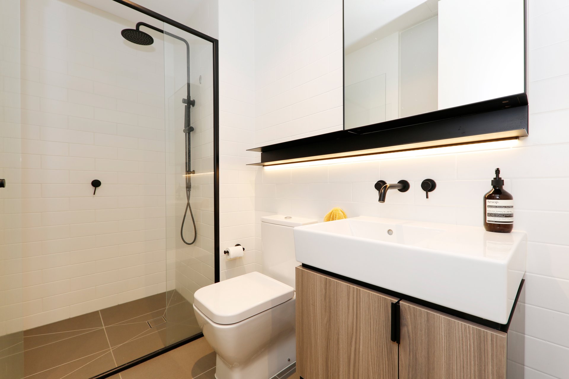 501/11 Foundation Boulevard, Burwood&nbsp;East image 7
