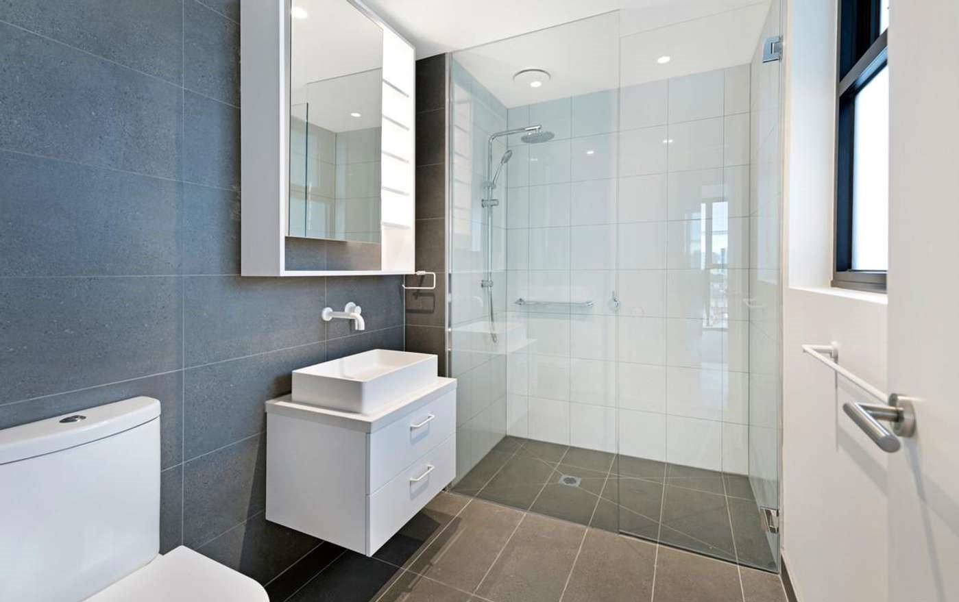 Property Gallery Thumbnail 7