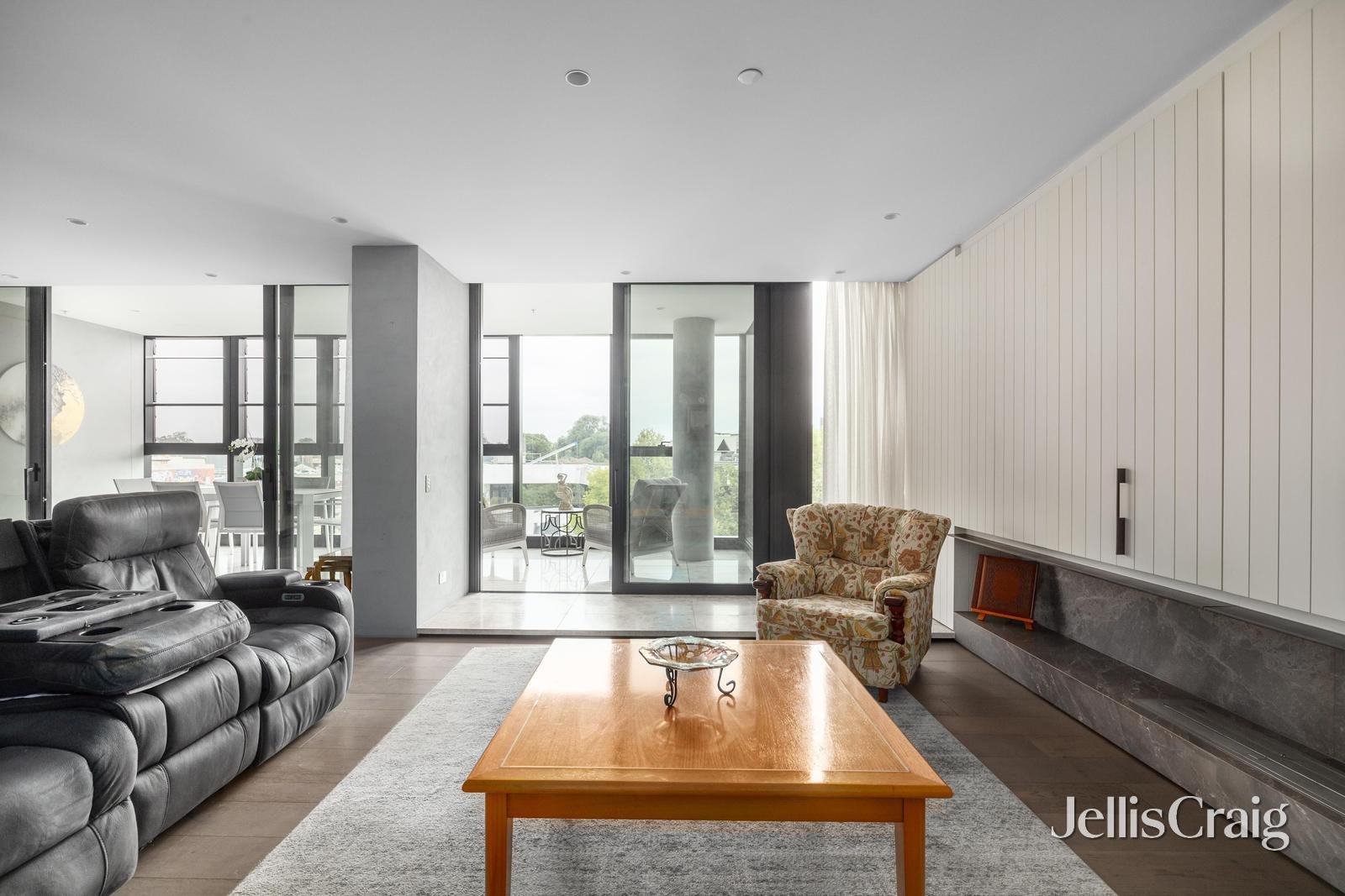 501/39 Gellibrand Street, Kew image 4