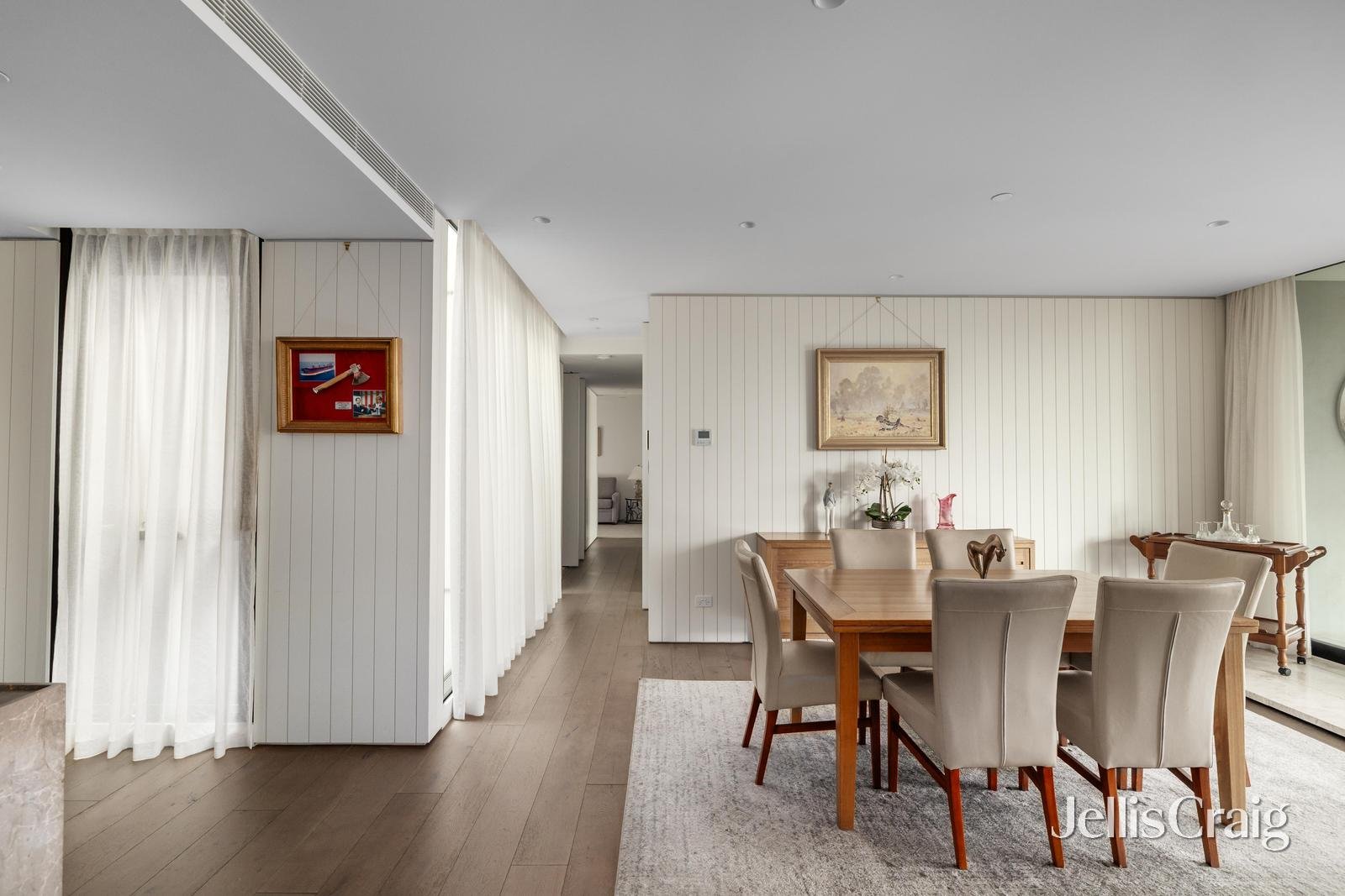 501/39 Gellibrand Street, Kew image 5