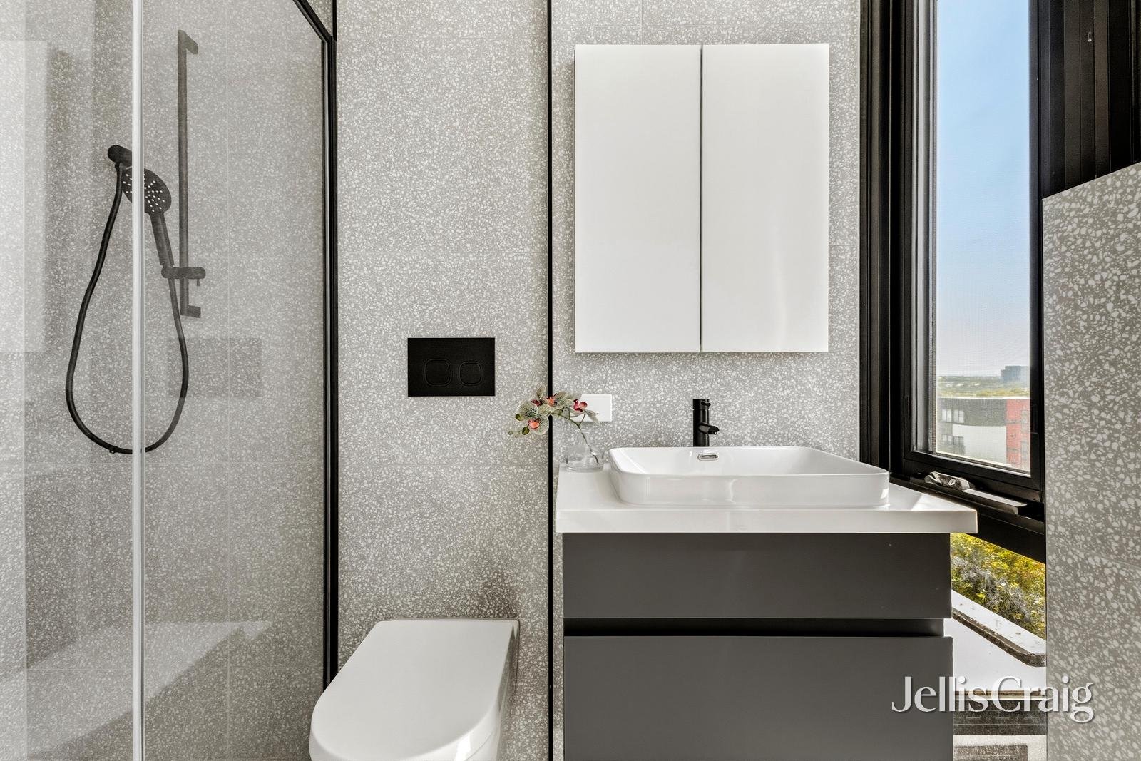 501/39 Ryan Street, Footscray image 10