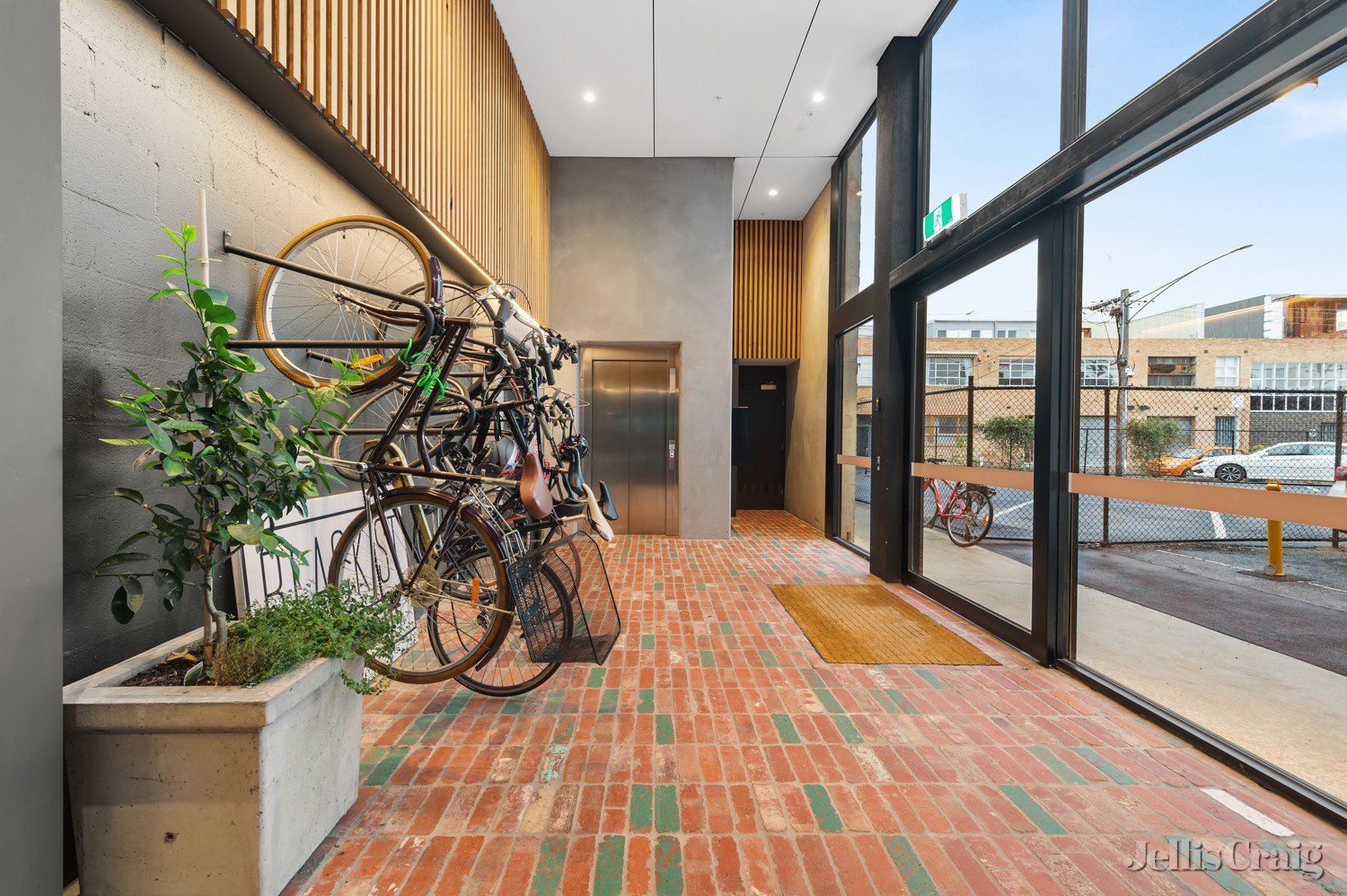 501/6 Black Street, Brunswick image 8