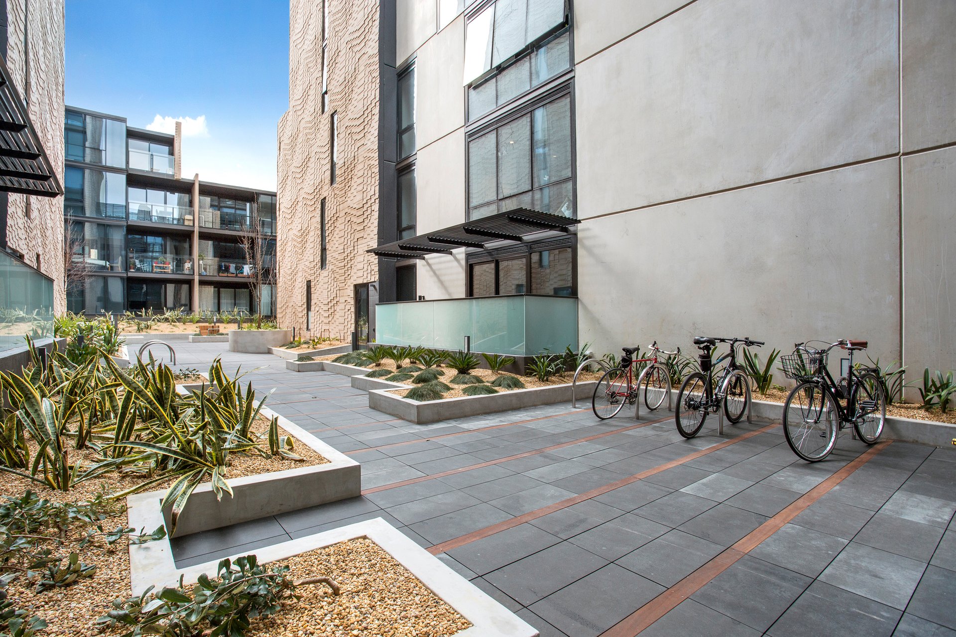 Property Gallery Thumbnail 6