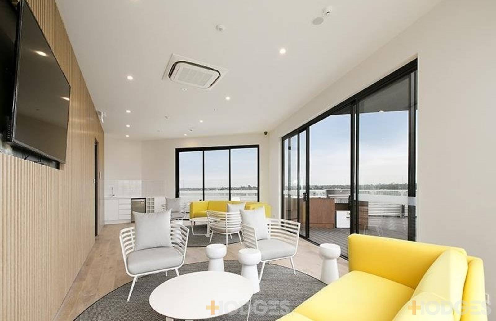 501 / 7 Balcombe Road Mentone