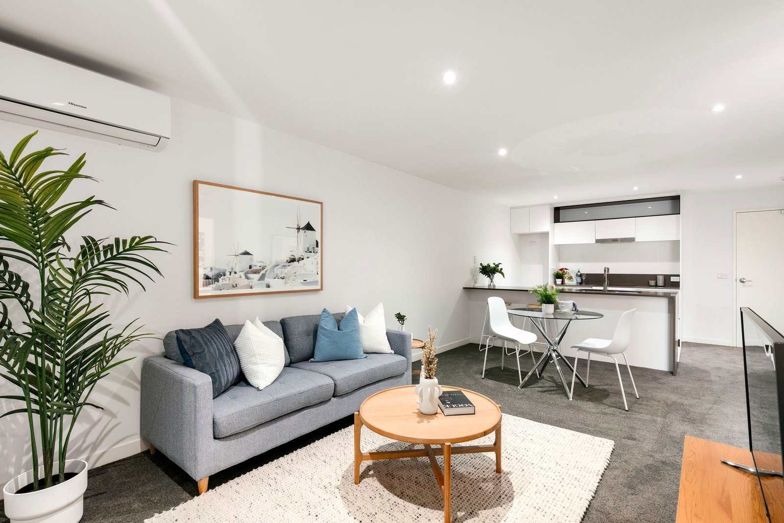 Property Gallery - Main Image