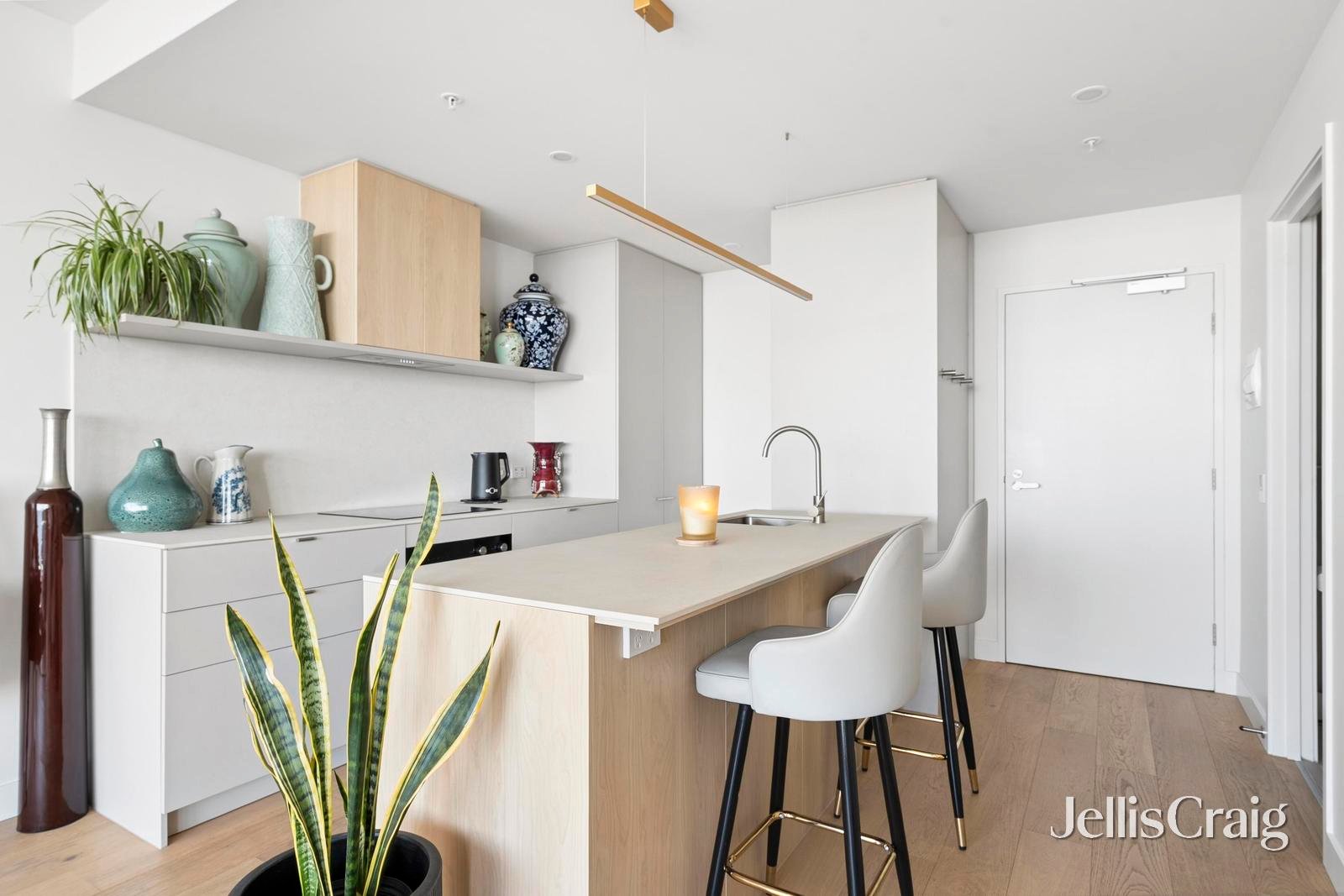 502/1 York Street, Geelong image 6