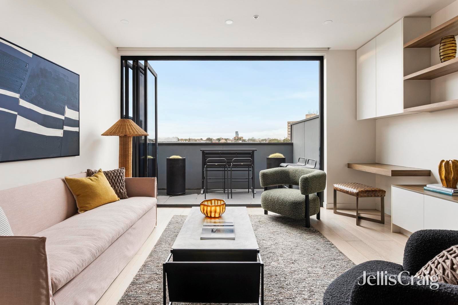 502/10 Martin Street, St&nbsp;Kilda image 3