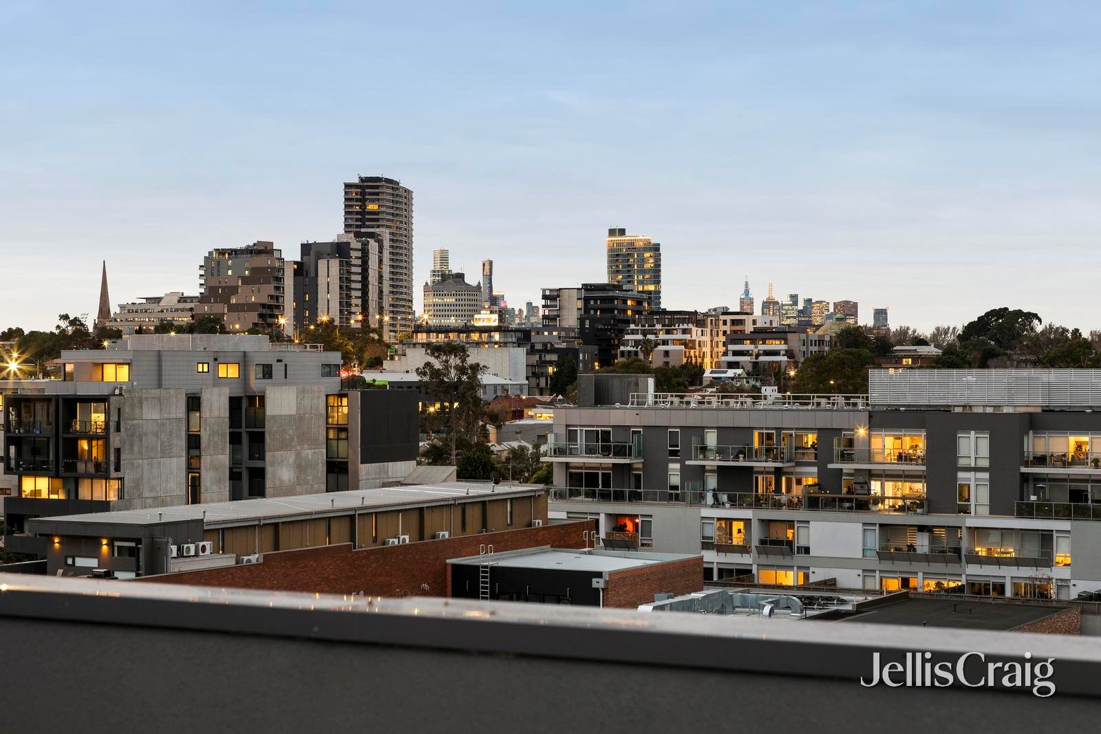 502/10 Martin Street, St&nbsp;Kilda image 6