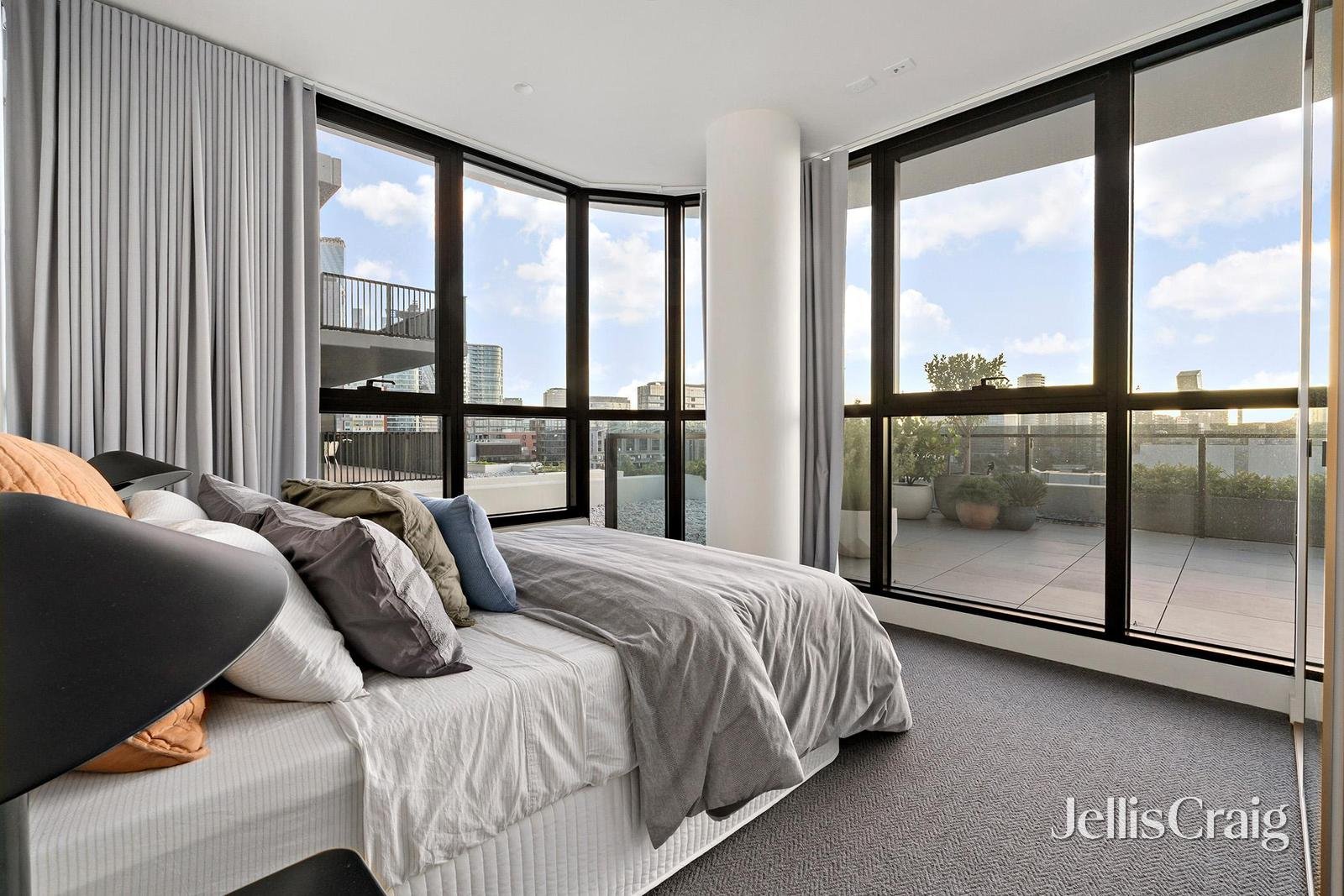 502/107 Roden Street, West&nbsp;Melbourne image 5