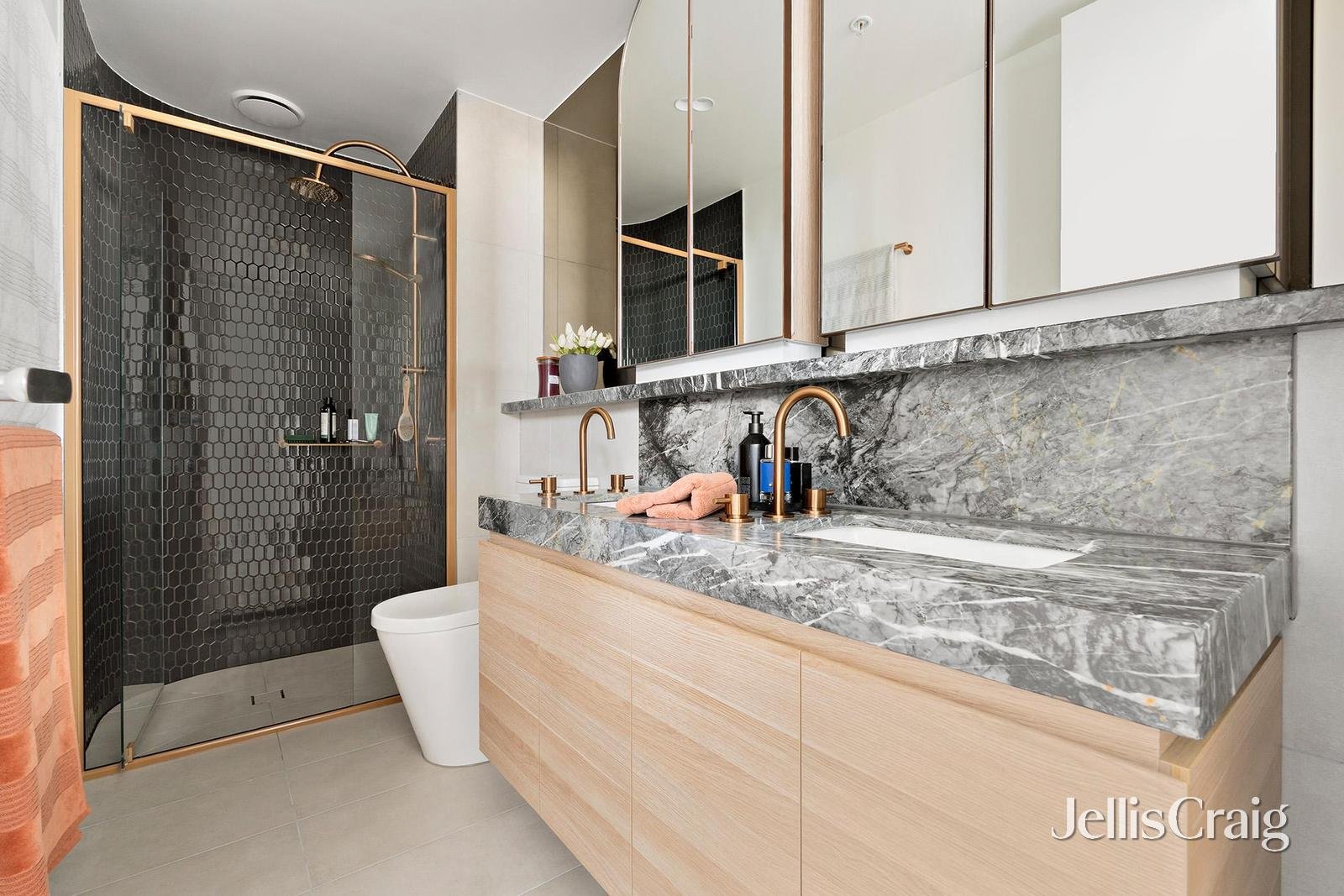 502/107 Roden Street, West&nbsp;Melbourne image 7