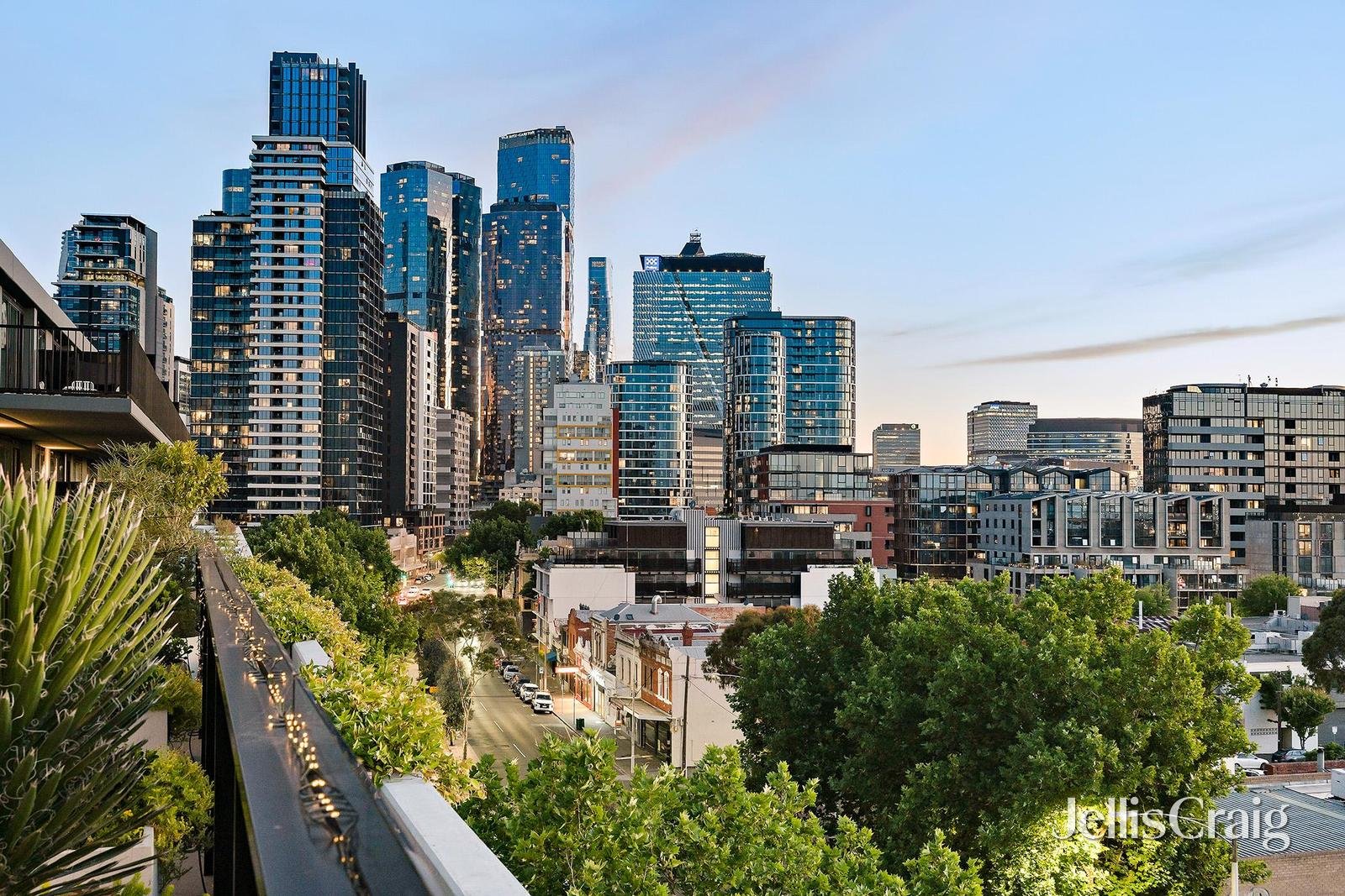 502/107 Roden Street, West&nbsp;Melbourne image 10