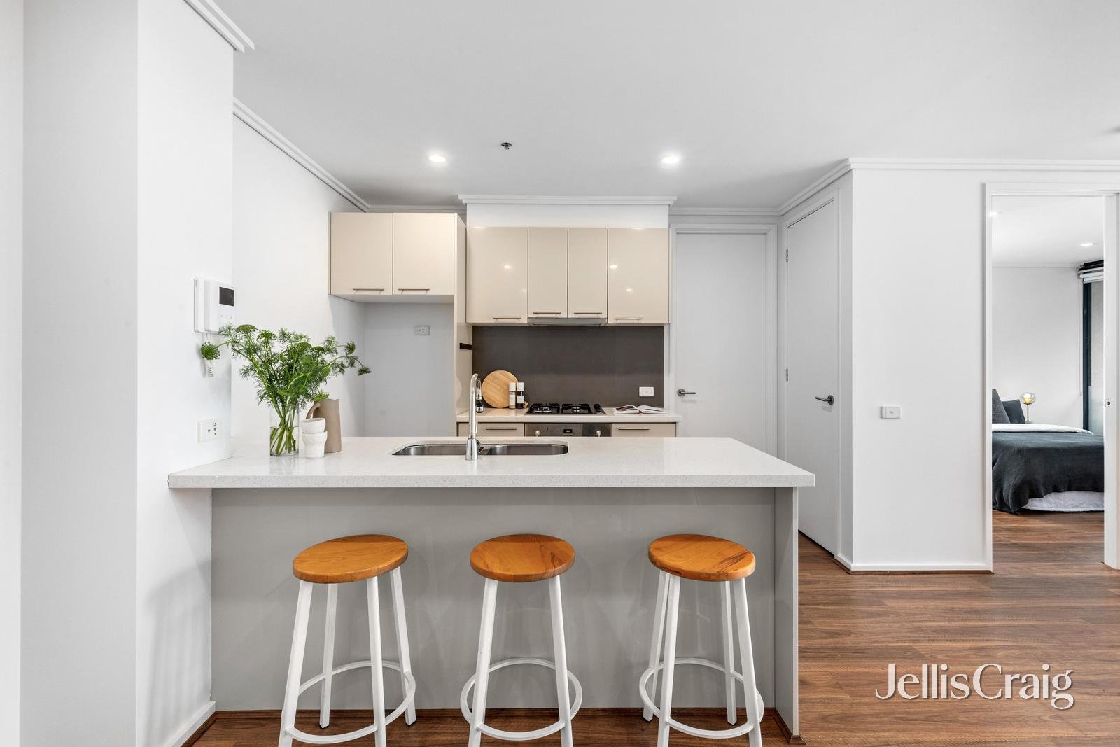 502/38 Bank Street, South&nbsp;Melbourne image 4