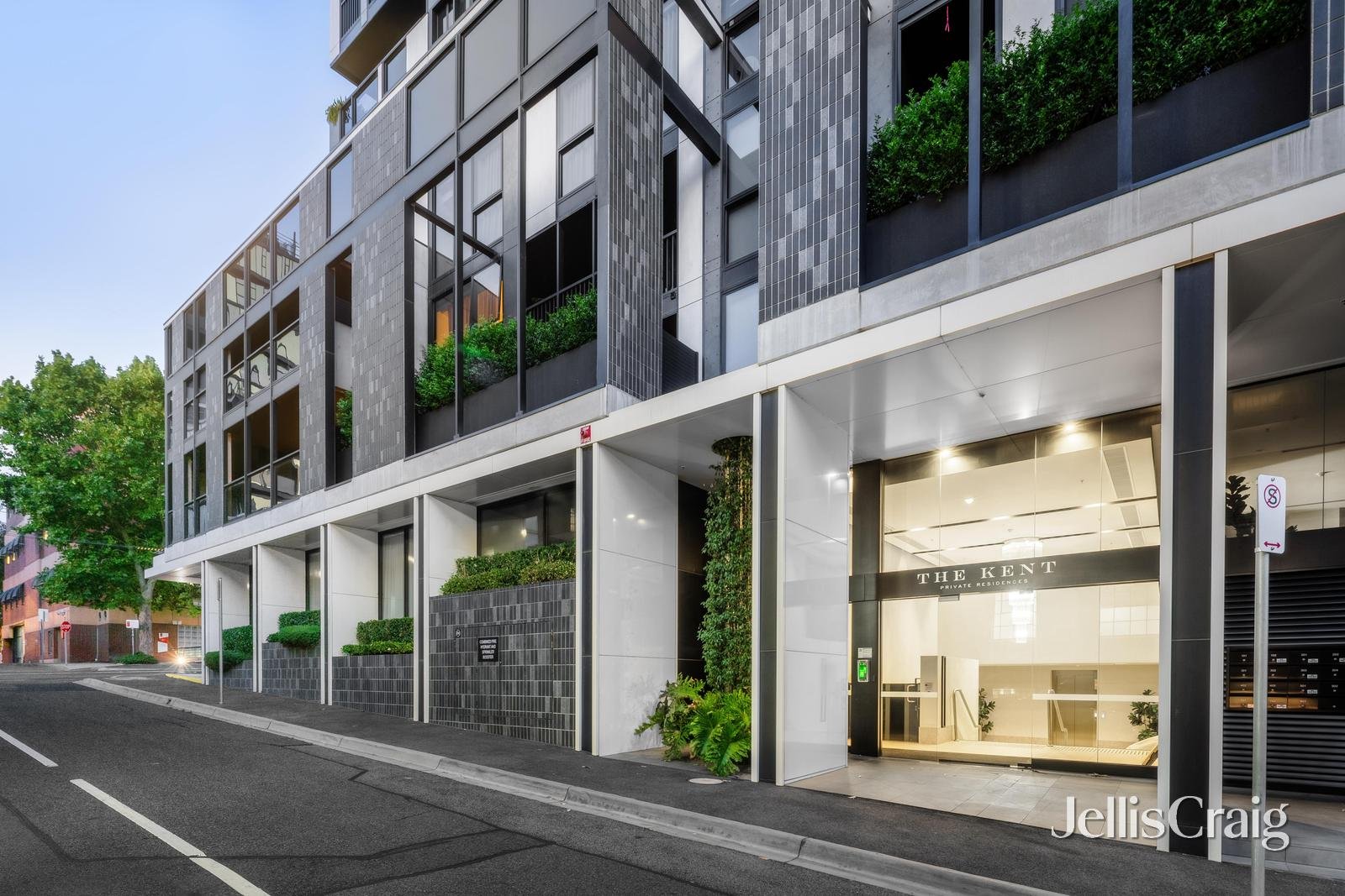 502/382 Burwood Road, Hawthorn image 11