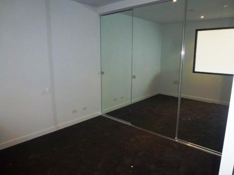 502/41 Nott Street, Port Melbourne image 5