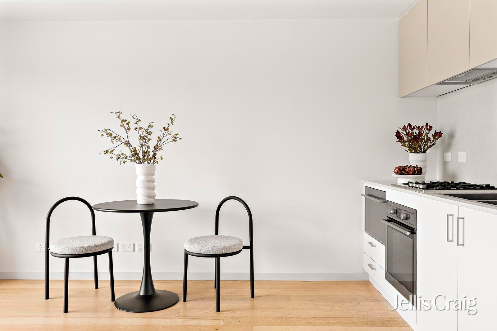 502/77 Hobsons Road, Kensington image 4