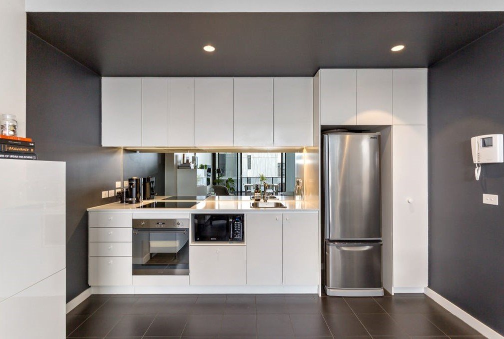 503/1 Studio Walk, Richmond image 3