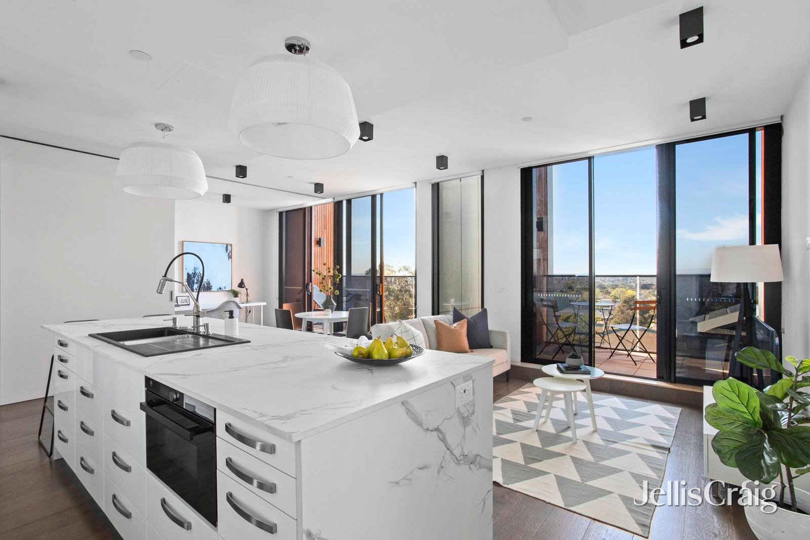 503/184 Whitehorse Road, Balwyn image 1