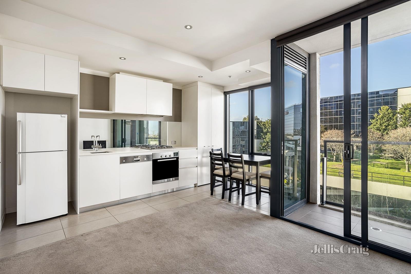 503/770B Toorak Road, Glen Iris image 2