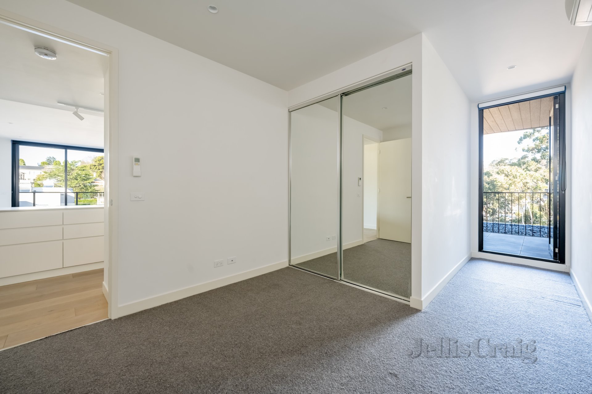 503/87 Mount Street, Heidelberg image 3