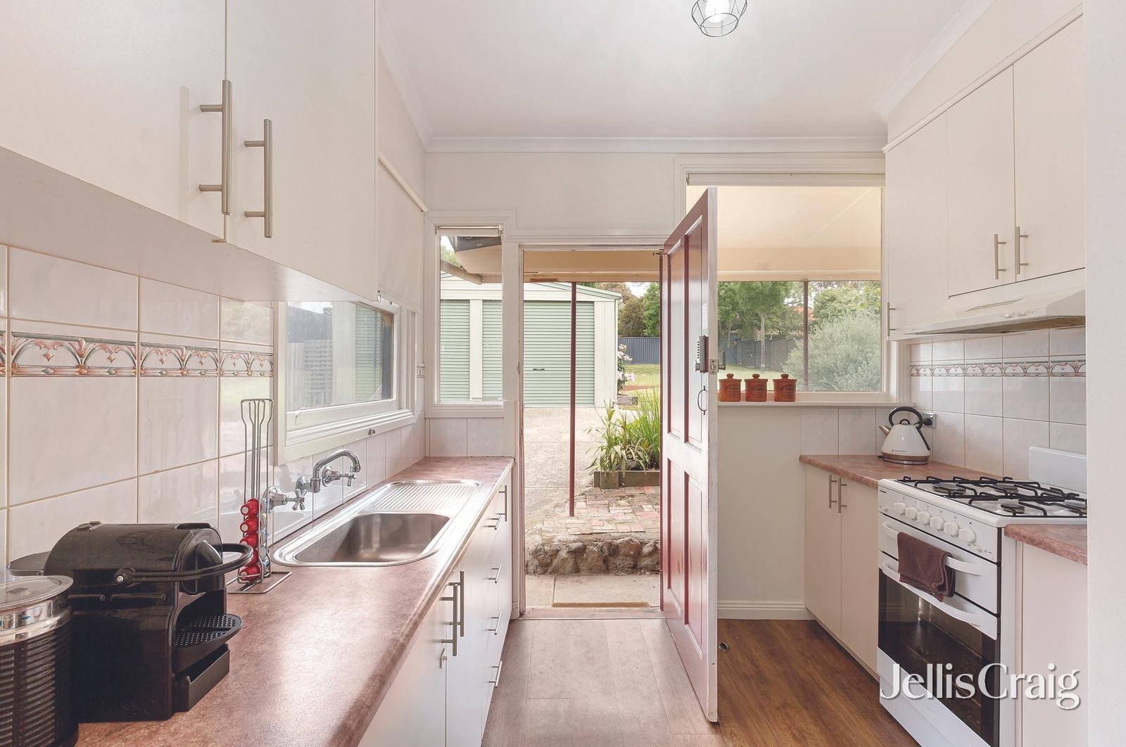 504 Grant Street, Golden&nbsp;Point image 2