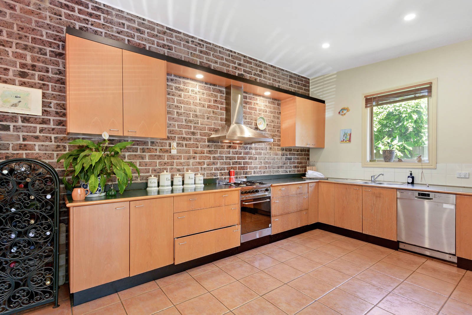 Property Gallery Thumbnail 5