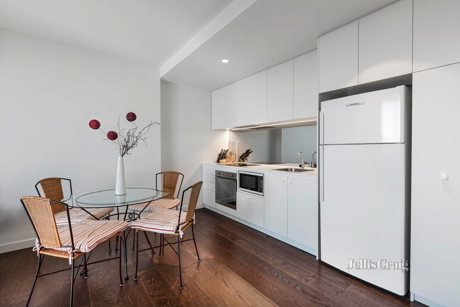 504/1 Kennedy Avenue, Richmond image 5