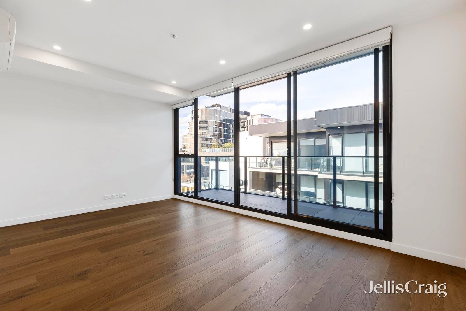 504/138 Camberwell Road, Hawthorn East image 3