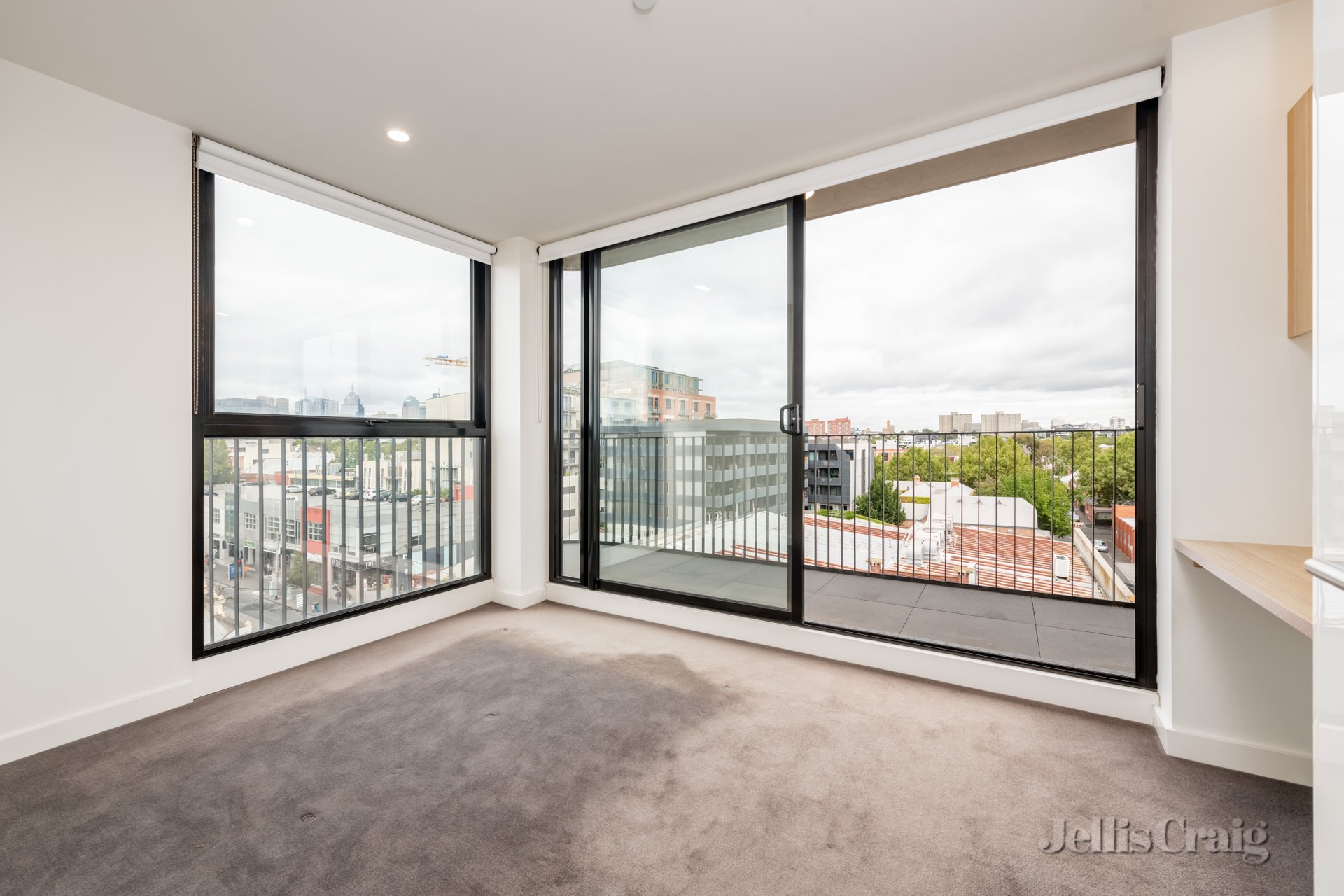 504/2 Hotham Street, Collingwood image 3